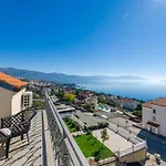 Tijana Apartament *