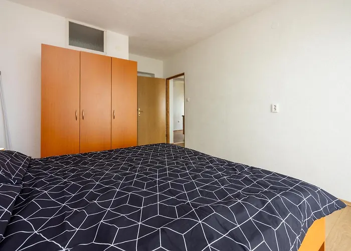 Tijana Апартаменты Нови-Винодолски